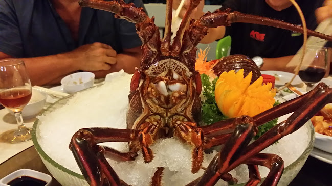 Opinii despre Crocodile Farm Seafood Village Restaurant • Pork Free în Petaling Jaya - Gastronomi dan perhotelan