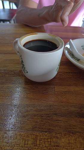 Opps Kopitiam - Gastronomi dan perhotelan