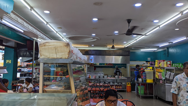 Restoran Iskandar Corner - Gastronomi dan perhotelan