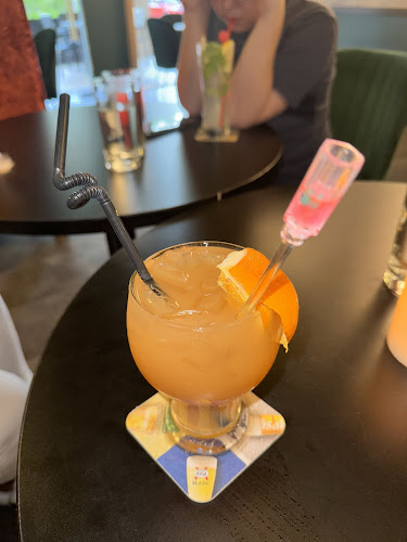 Opinii despre The Blackbird Wine Bar în Miri - Gastronomi dan perhotelan