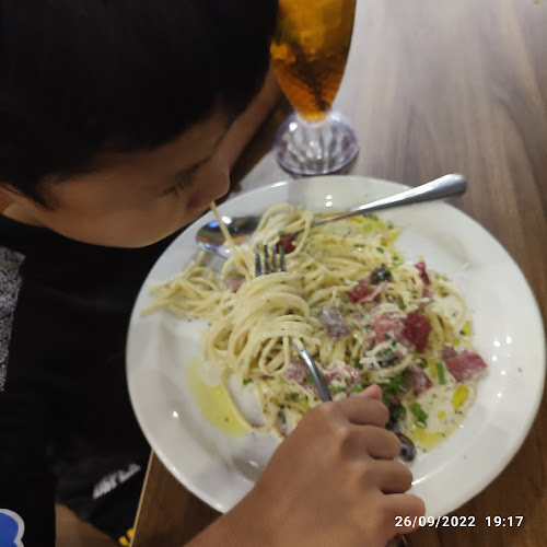 Comentarii opinii despre Nasi Arab Husna & Western Grill