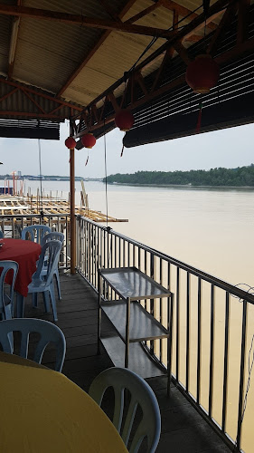 Opinii despre Restoran Seafood Hai Ung • 海运海鲜楼 în Kuala Selangor - Gastronomi dan perhotelan