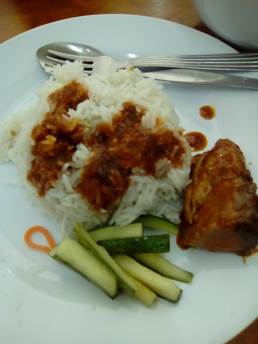 Comentarii opinii despre NASI DAGANG MOK KITER (Kak Pah Nasi Dagang)