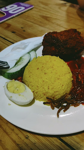 Comentarii opinii despre Kueh Cafe Seksyen 13