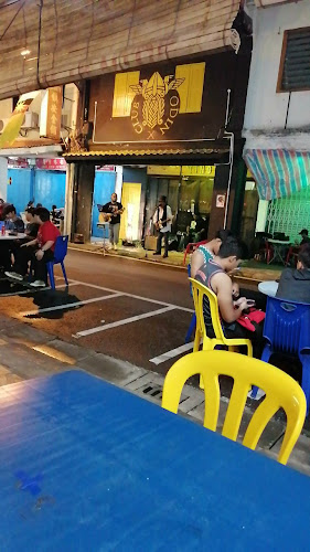 Jalan Main Bazaar, 2, China St, 93000 Kuching, Sarawak