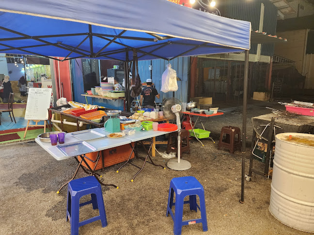 Pusat Perniagaan, Jalan Ppmp 10, Manjung Point Seksyen 1, 32040 Seri Manjung, Perak