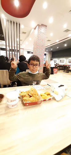 Opinii despre KFC AEON Melaka în Melaka - Gastronomi dan perhotelan