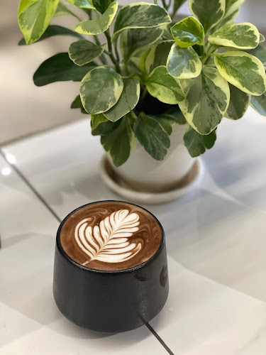 Comentarii opinii despre Yuu Coffee (Coffee | Craft Beer)