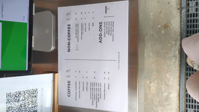 Opinii despre BARNHOUZ Coffee & Cookies în Kuantan - Gastronomi dan perhotelan