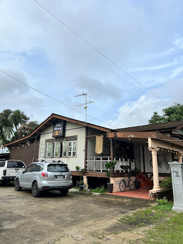 Warung Kopi Roda Kemaman - Gastronomi dan perhotelan