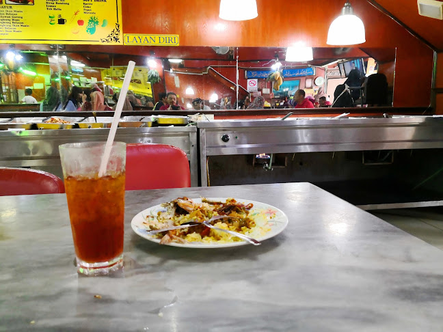 Restoran Yusri Tomyam - Gastronomi dan perhotelan