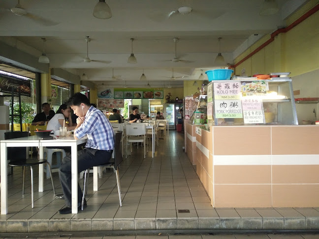 Lemon 3 Cafe - Kuching