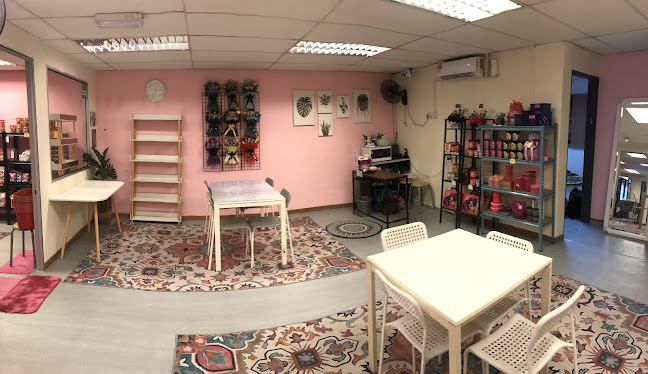 Opinii despre CEO Pemanis în Alor Gajah - Gastronomi dan perhotelan