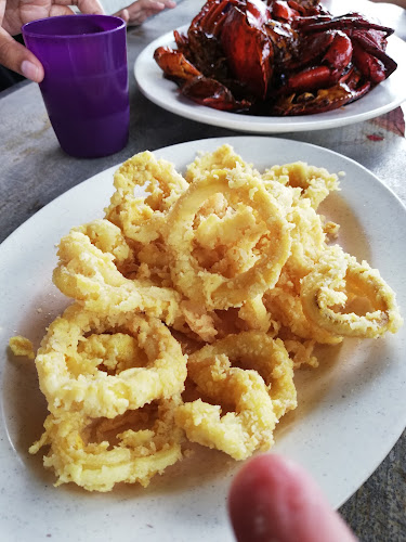 Putri Kitchen Shellout And Steamboat - Kota Kinabalu