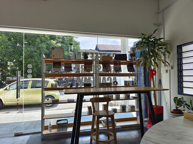 North Penguin Coffee - Gastronomi dan perhotelan