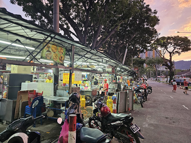 Comentarii opinii despre Jelutong Food Court