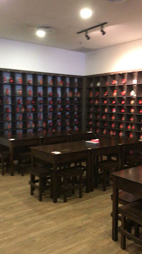 GO Noodle House, 1 Utama - Gastronomi dan perhotelan