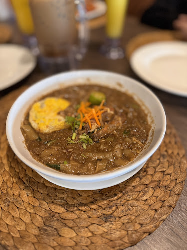 Yanalis Club & Cafe Puteri Harbour - Gastronomi dan perhotelan