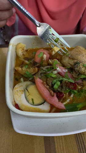 Opinii despre Kedai Azman în Temerloh - Gastronomi dan perhotelan