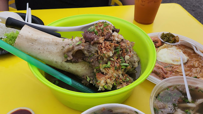 Awang Bihun Sup Daging Selambak - Gastronomi dan perhotelan