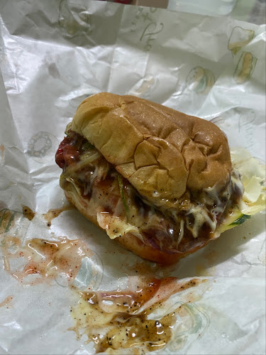 Hot Burger, 1st Square Burger