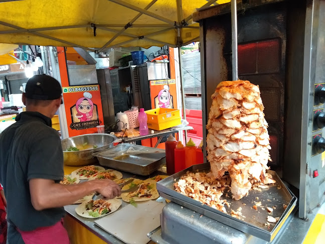 Pasar malam Jalan TAR - Gastronomi dan perhotelan