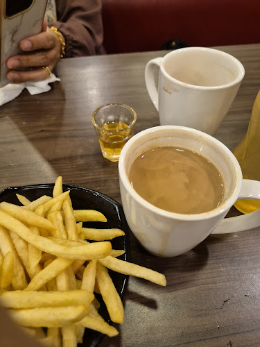 QThaam Malaysia (1Borneo Hypermall) - Gastronomi dan perhotelan