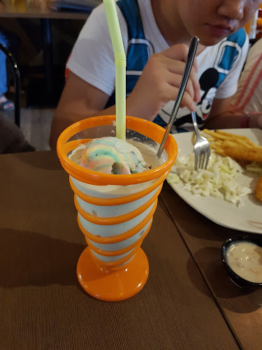 Ice Cream Cafe House - Pusing