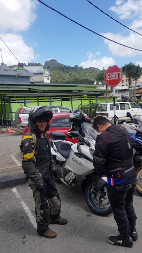 Comentarii opinii despre Restoran Shuangxi Lou Sdn Bhd