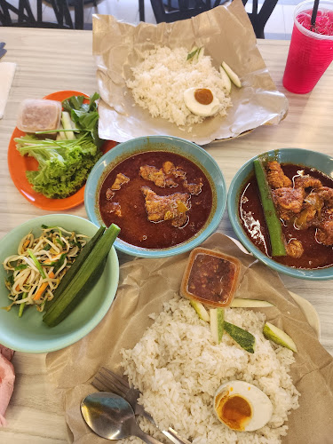 Asam Pedas Apak @ Perhentian Kuih Kampong - Gastronomi dan perhotelan