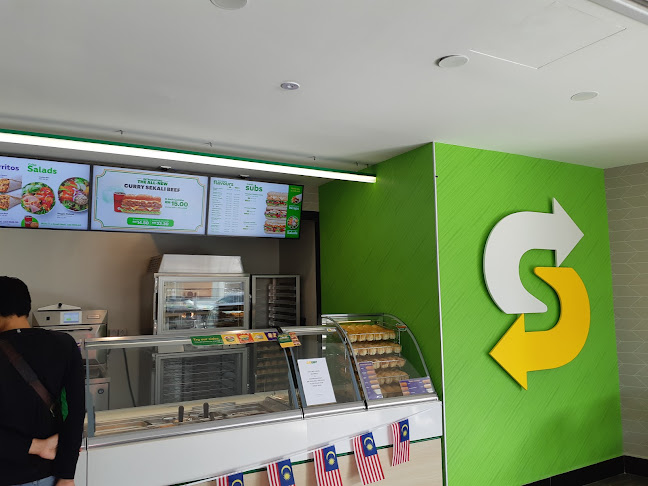 Subway Kemaman - Gastronomi dan perhotelan