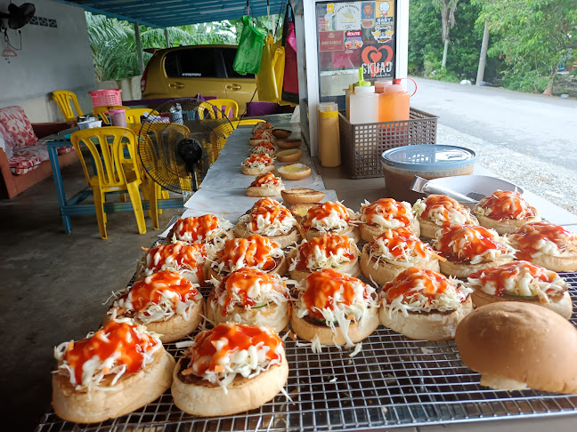 Comentarii opinii despre Port Burger Makang