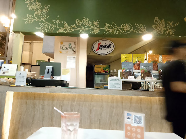 Comentarii opinii despre Naili’s Place