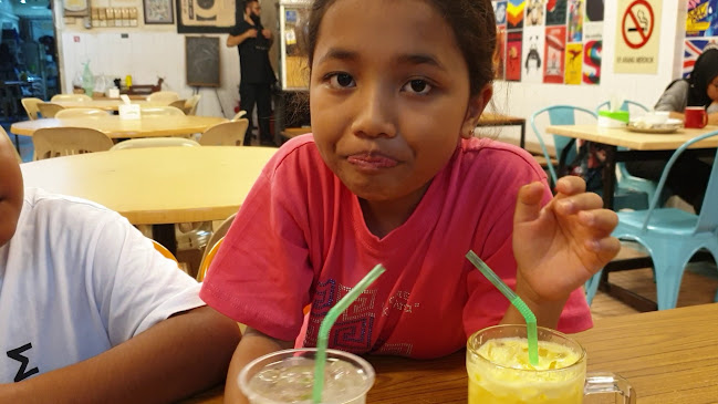 Comentarii opinii despre burgerak