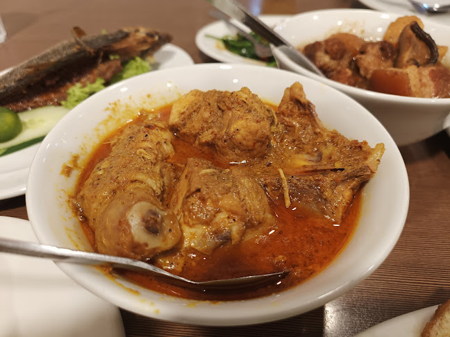 Comentarii opinii despre Nancy's Kitchen (Non-Halal)