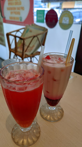 Opinii despre Pp Cafe Miri în Miri - Gastronomi dan perhotelan