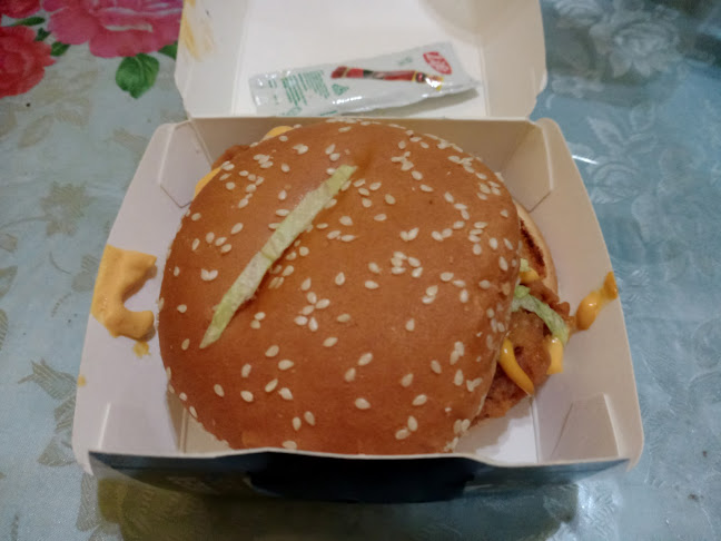 Eddlee Fried Chicken - Gastronomi dan perhotelan