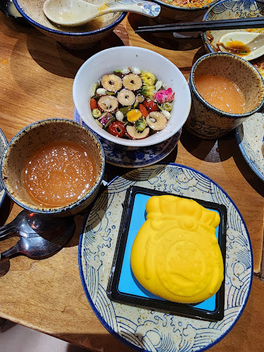 FWF Hotpot - Gastronomi dan perhotelan