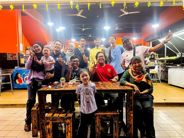 Dapoq Cikgu Steamboat and Grill Buffet - Gastronomi dan perhotelan