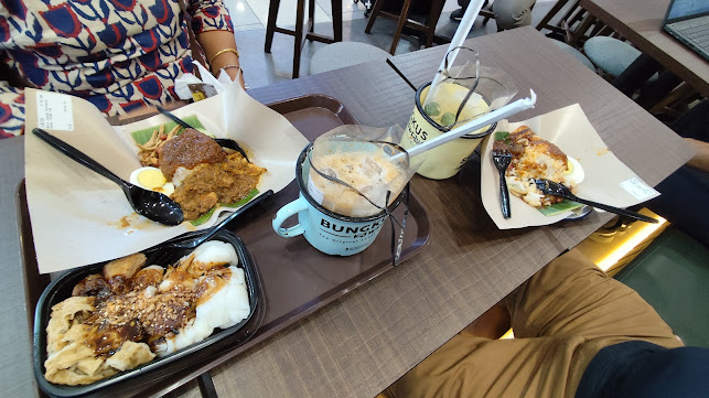 Bungkus Kaw Kaw @ Suria KLCC - Kuala Lumpur