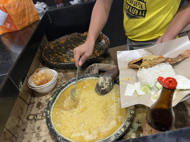 Ayam Gepuk Top Global - Shah Alam