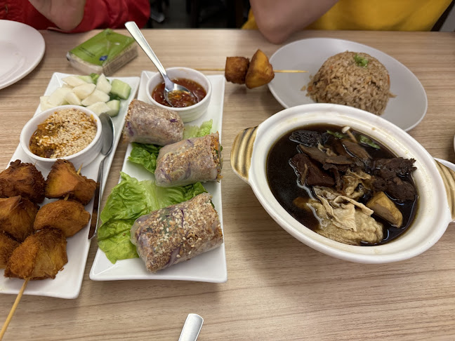 Botanist Cafe - Gastronomi dan perhotelan