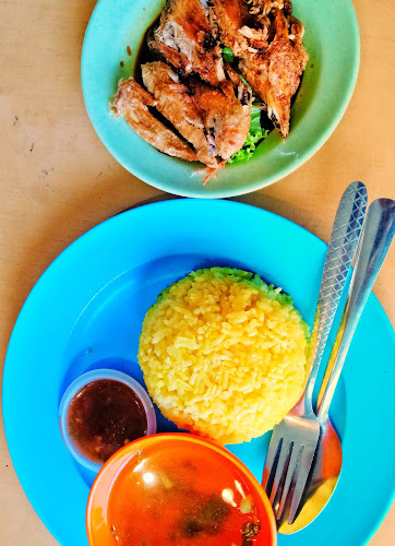 Opinii despre Restoran Nasi Ayam Mawar în Alor Setar - Gastronomi dan perhotelan