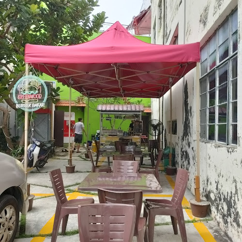 Greenwood Burger Bakar