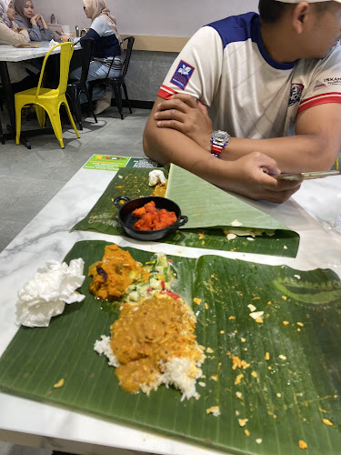 BananaBro Ampang Point (Halal Certified)