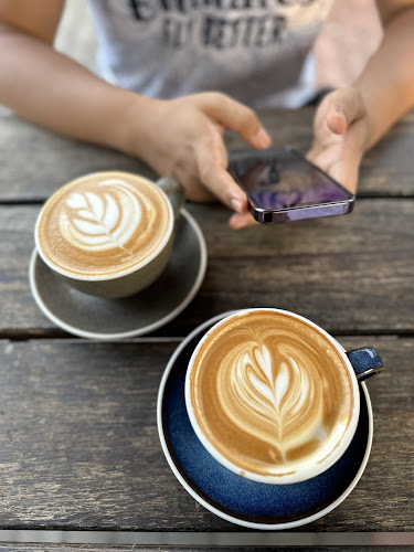 Opinii despre Ausemist Coffee Cafe în Kuala Dungun - Gastronomi dan perhotelan