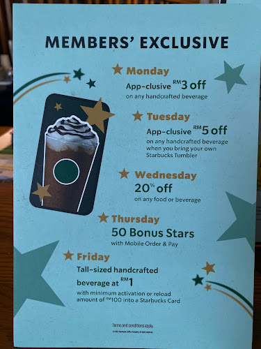 Opinii despre Starbucks Mall of Medini în Iskandar Puteri - Gastronomi dan perhotelan