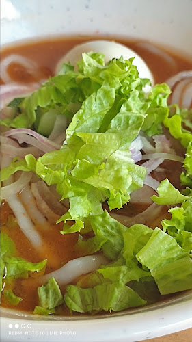 laksa warisan kak fadzilah - Gastronomi dan perhotelan