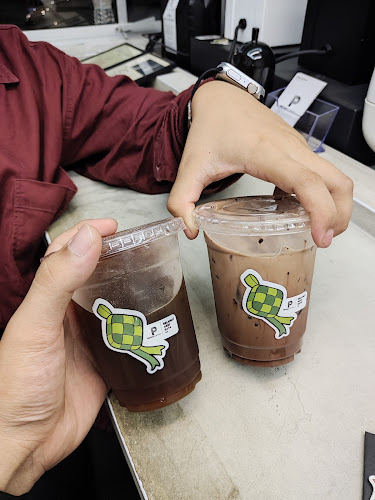 Comentarii opinii despre PETAK COFFEE