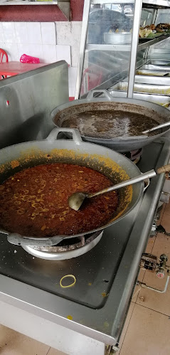 R Aida Tomyam - Gastronomi dan perhotelan